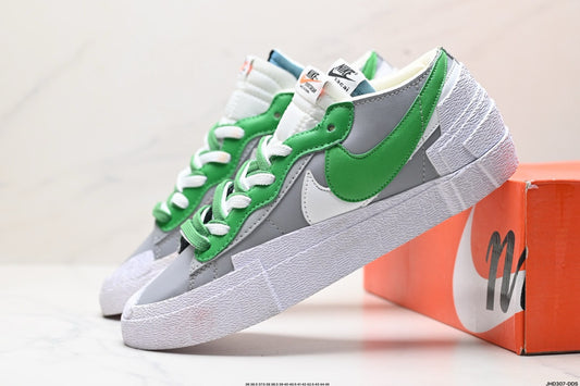 NIKE BLAZER