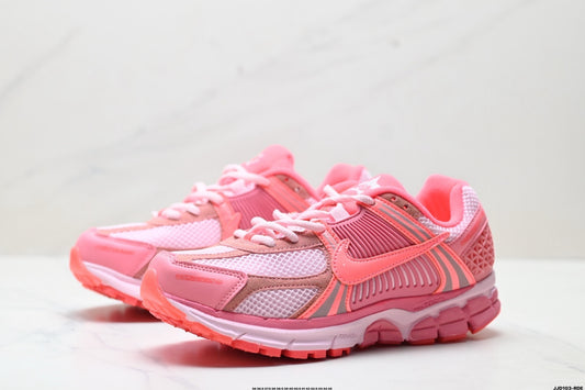 NIKE VOMERO P6000