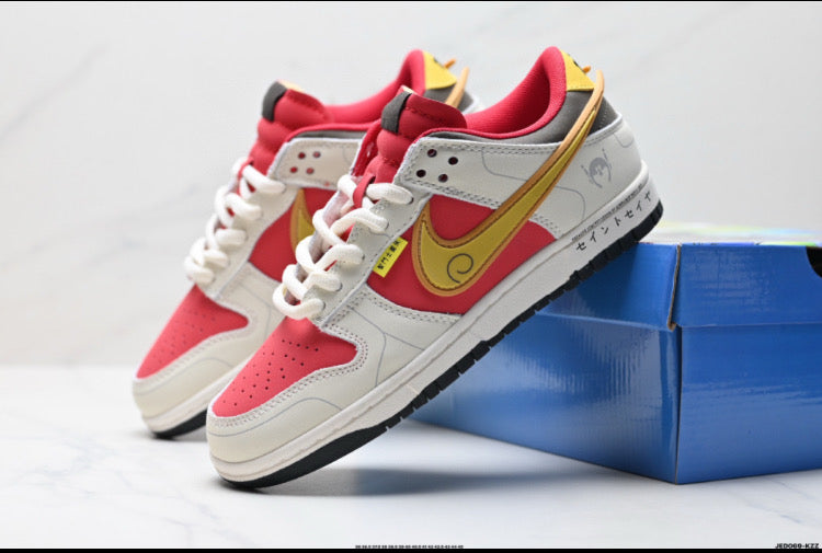 NIKE DUNK