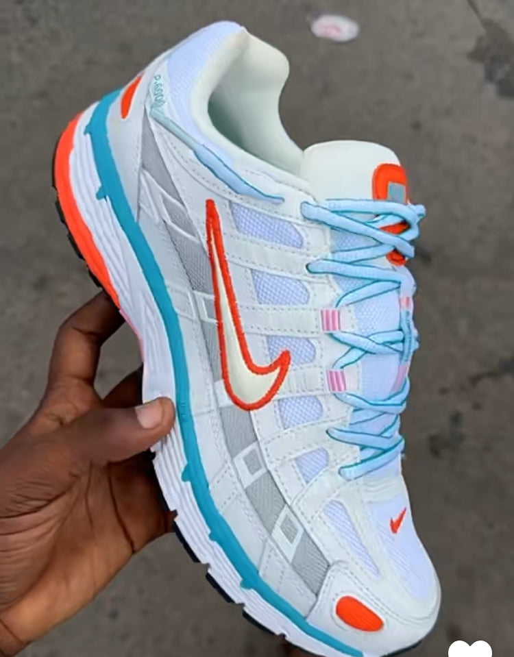 NIKE VOMERO P6000