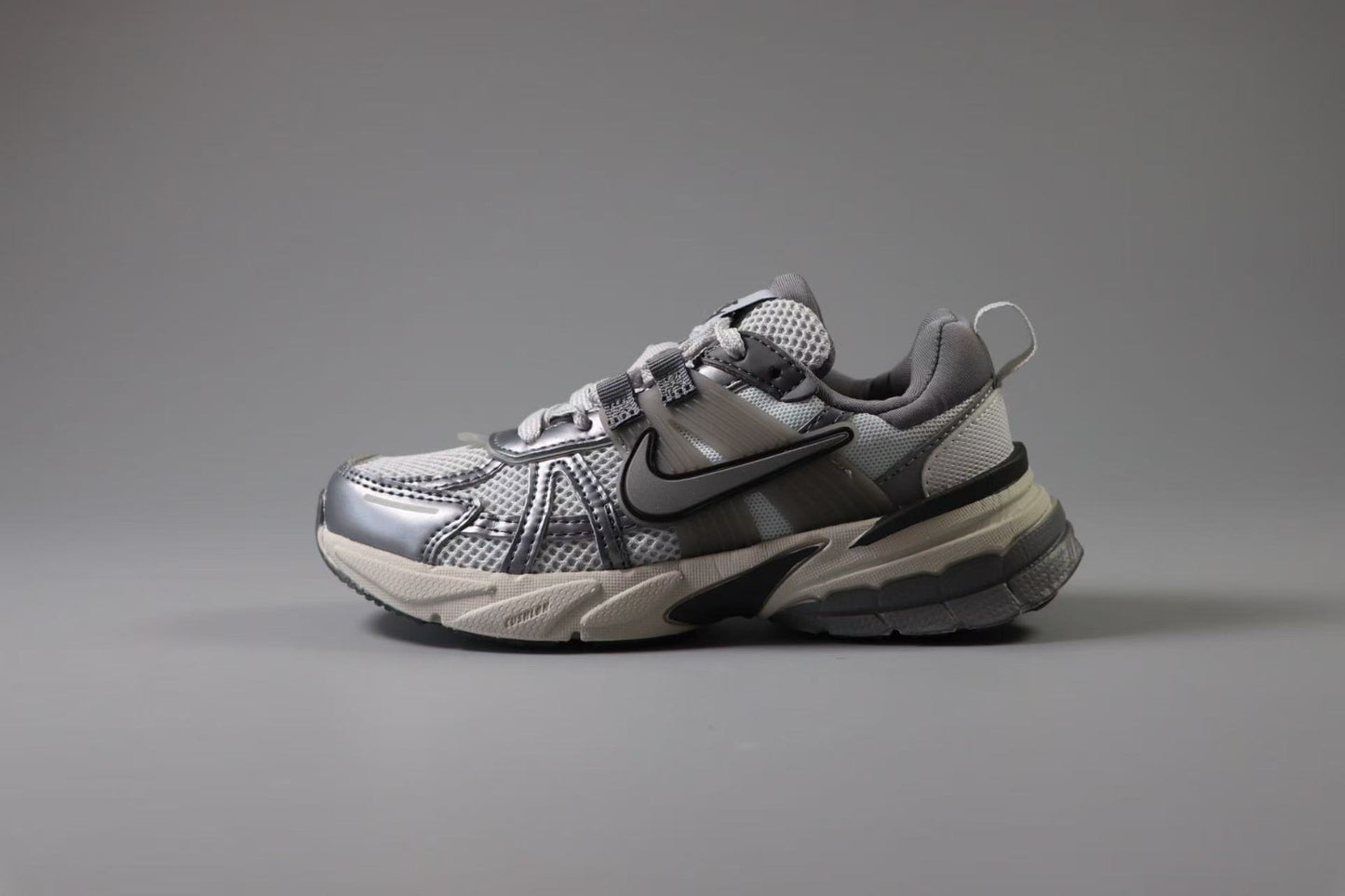 NIKE JR