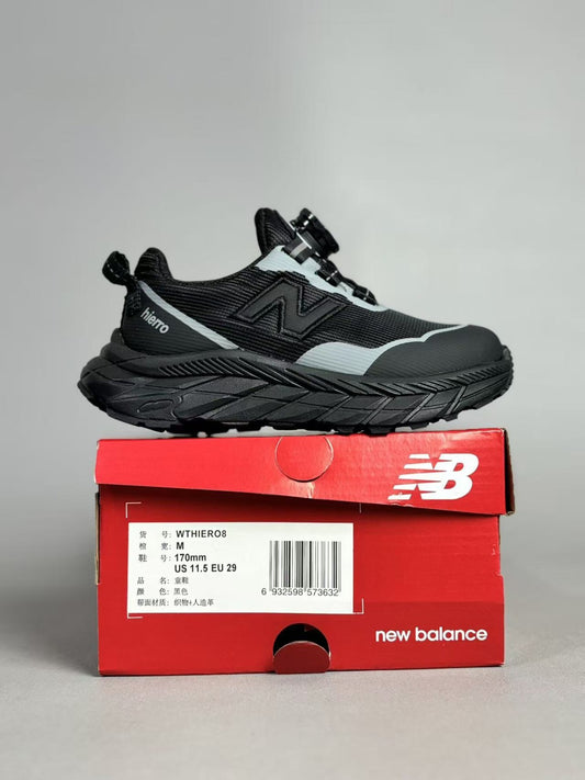 NEW BALANCE JR