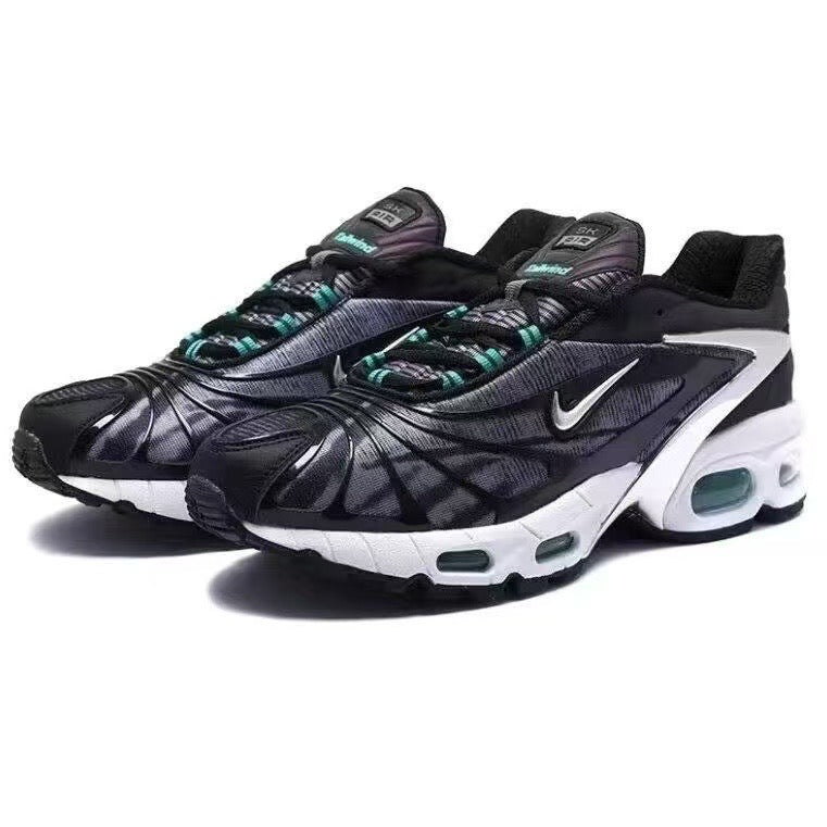 NIKE TAILWIND