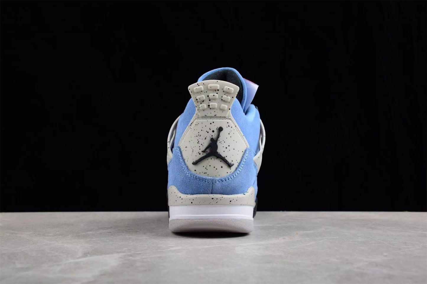 AIR Jordan
