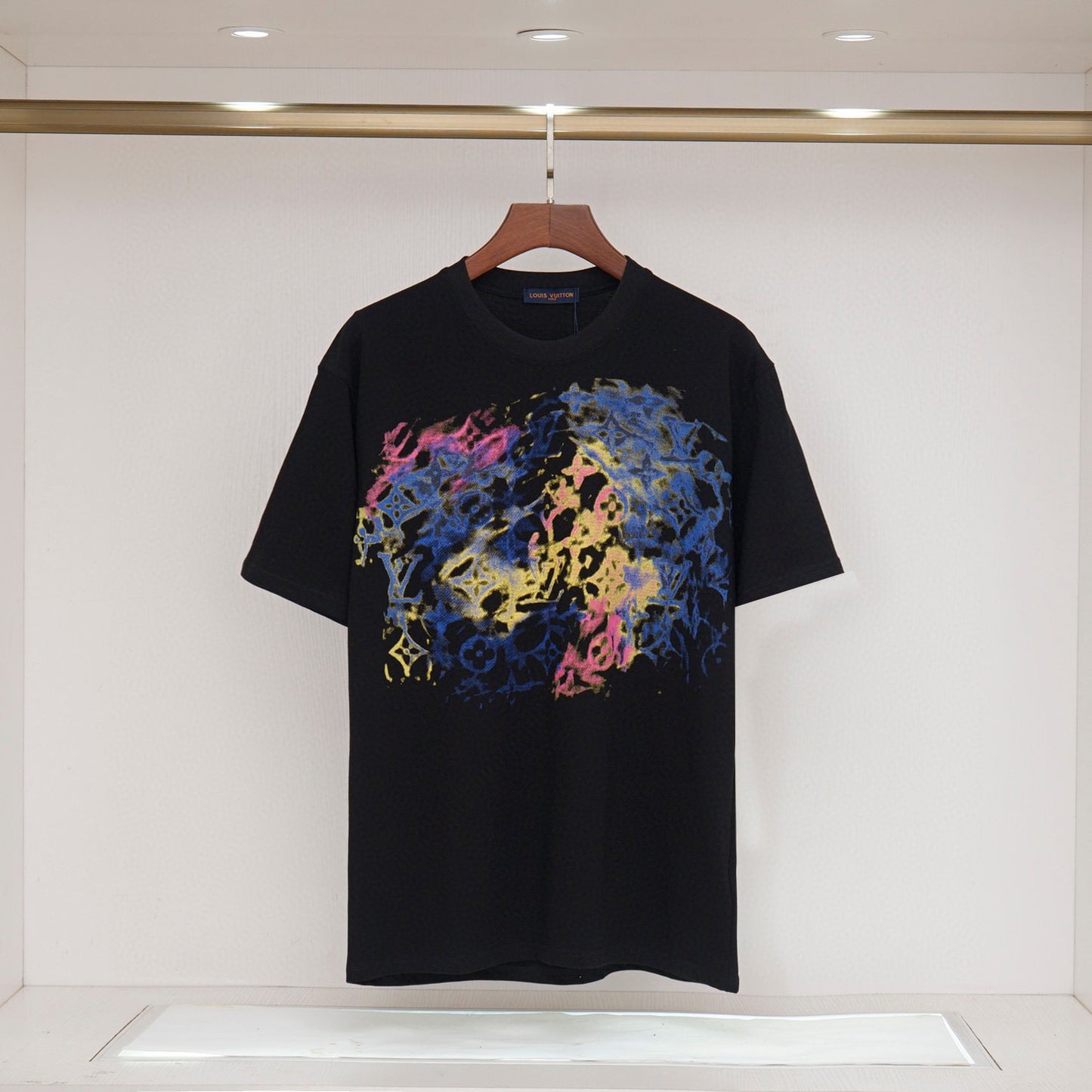 T-SHIRT LOUIS  VUITTON