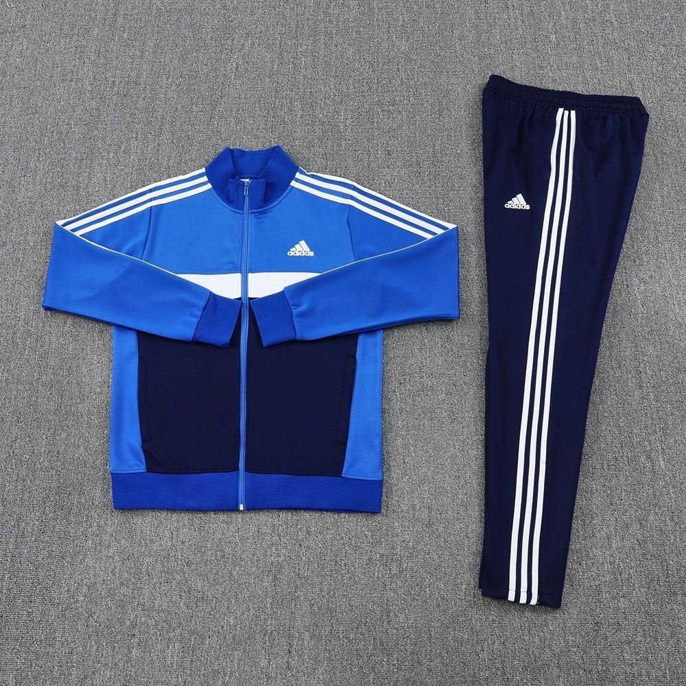 SURVETEMENT ADIDAS