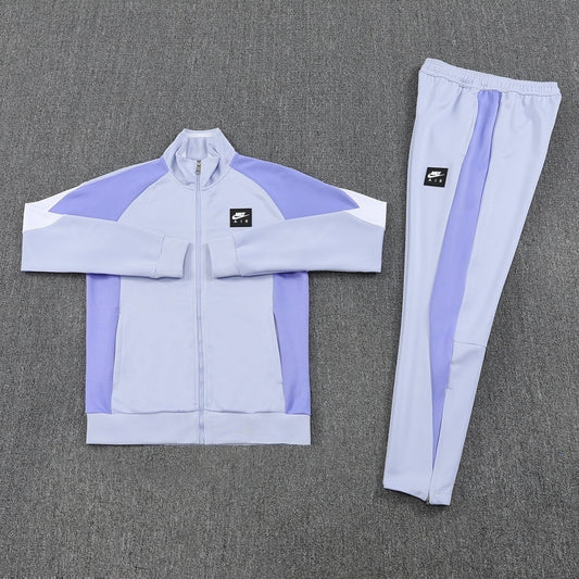 SURVETEMENT NIKE