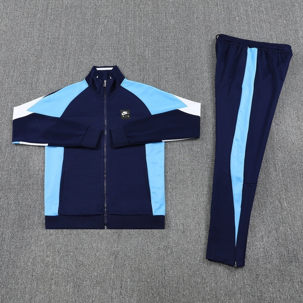 SURVETEMENT NIKE
