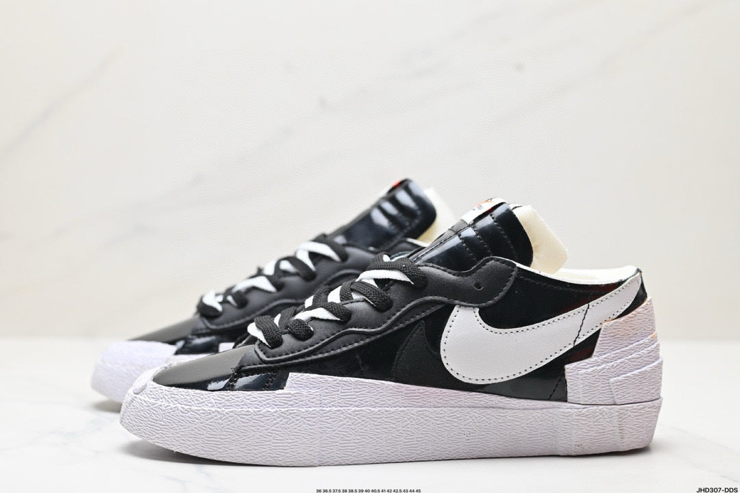NIKE BLAZER