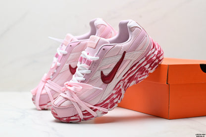 NIKE VOMERO P6000