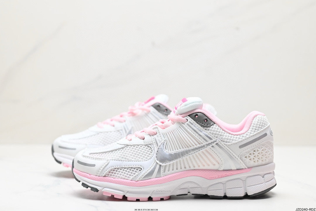 NIKE VOMERO P6000
