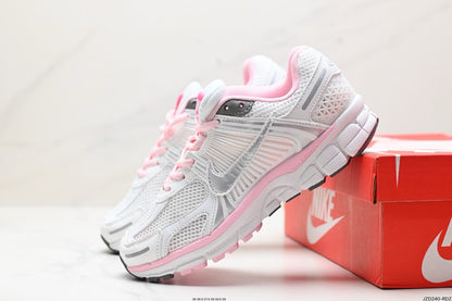 NIKE VOMERO P6000