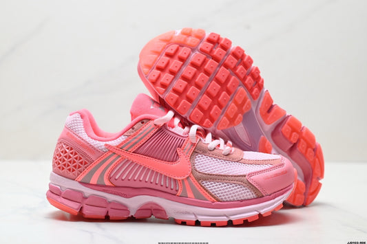 NIKE VOMERO P6000