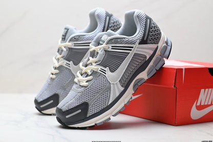 NIKE VOMERO P6000