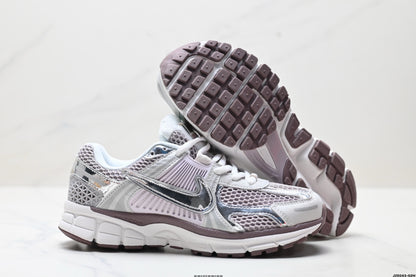 NIKE VOMERO P6000