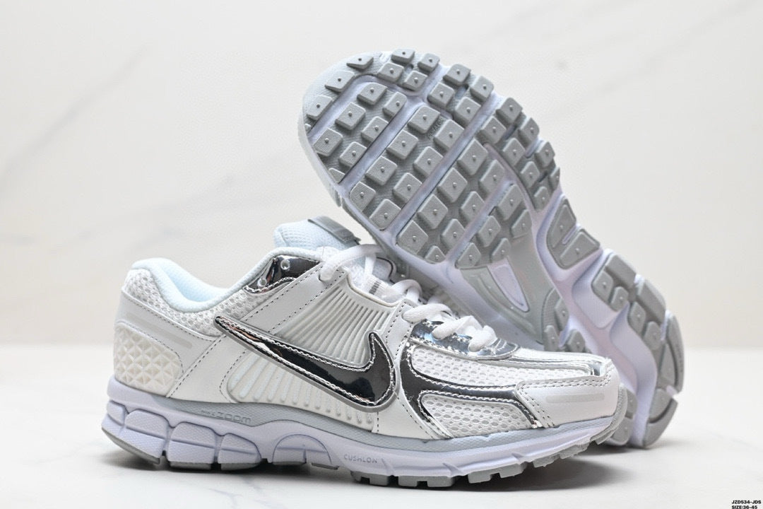 NIKE VOMERO P6000