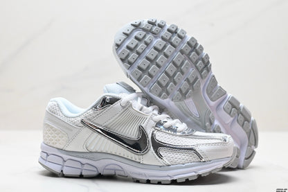 NIKE VOMERO P6000