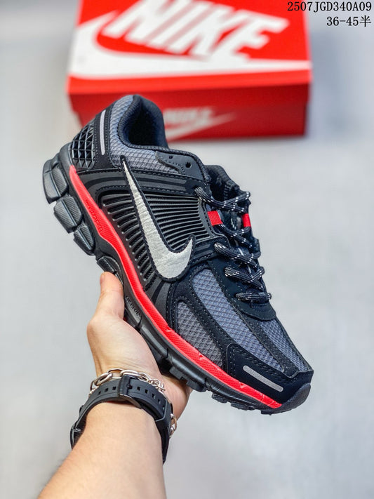 NIKE VOMERO P6000