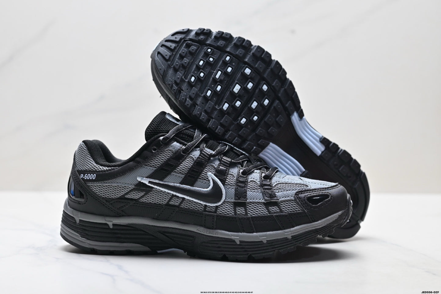 NIKE VOMERO P6000
