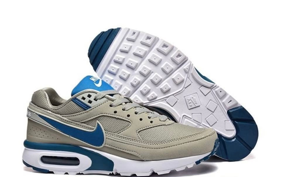 NIKE AIR CLASSIC