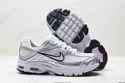 NIKE AIR MAX MOTO