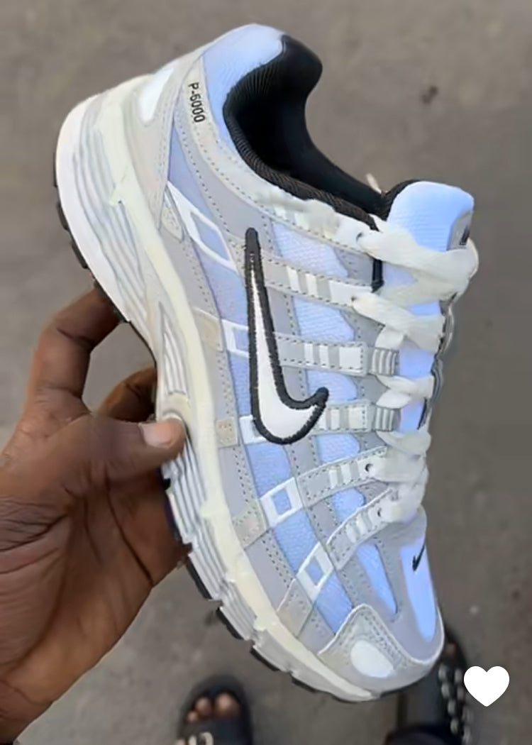NIKE VOMERO P6000