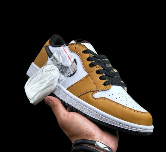 NIKE DUNK