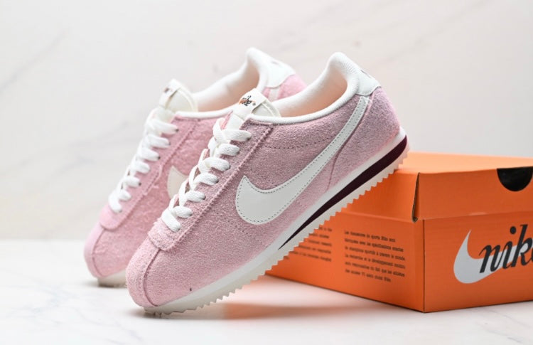 NIKE CORTEZ