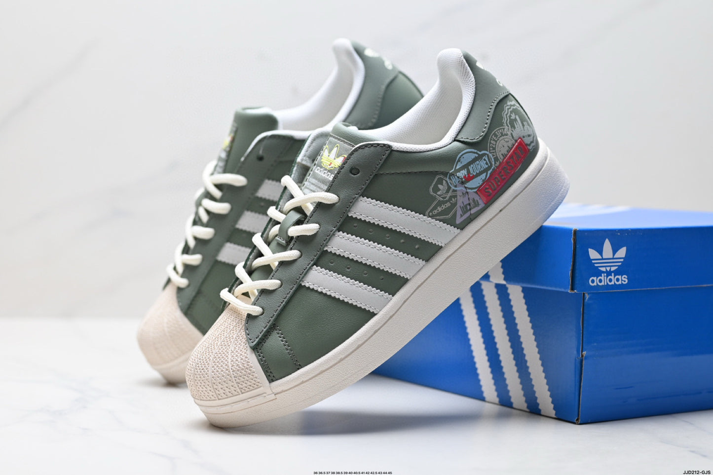 SUPERSTAR ADIDAS