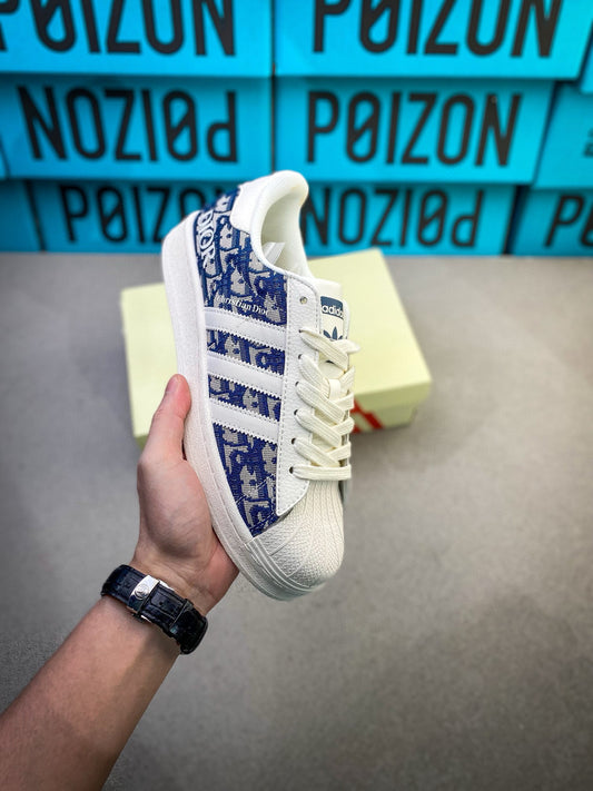 SUPERSTAR ADIDAS