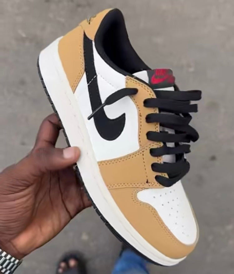 NIKE DUNK