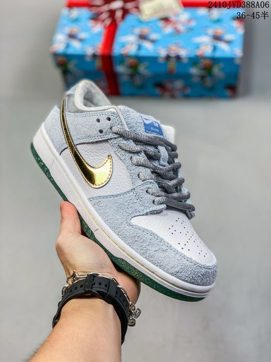 NIKE DUNK