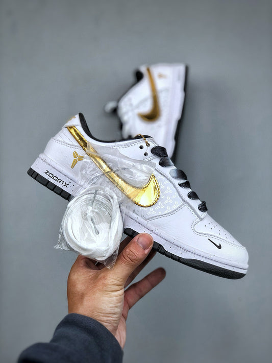 NIKE DUNK
