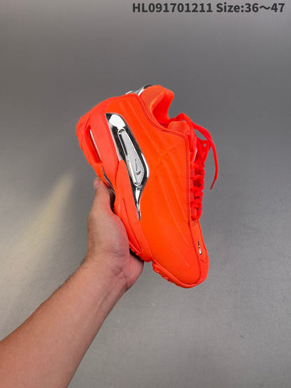 NIKE NOCTA