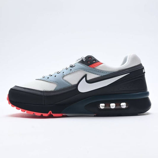 NIKE AIR CLASSIC