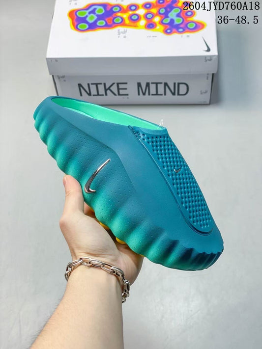 NIKE MIND 001